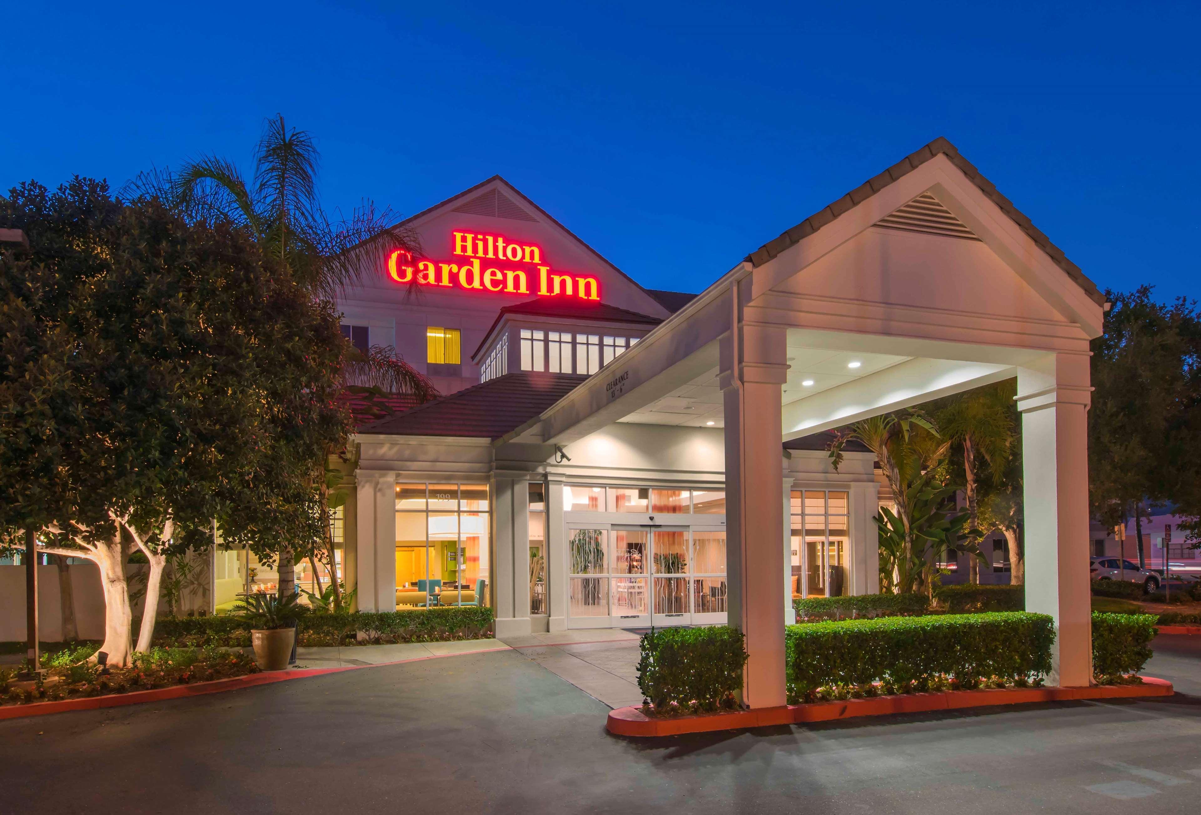 Hilton Garden Inn Arcadia/Pasadena Area Exterior photo