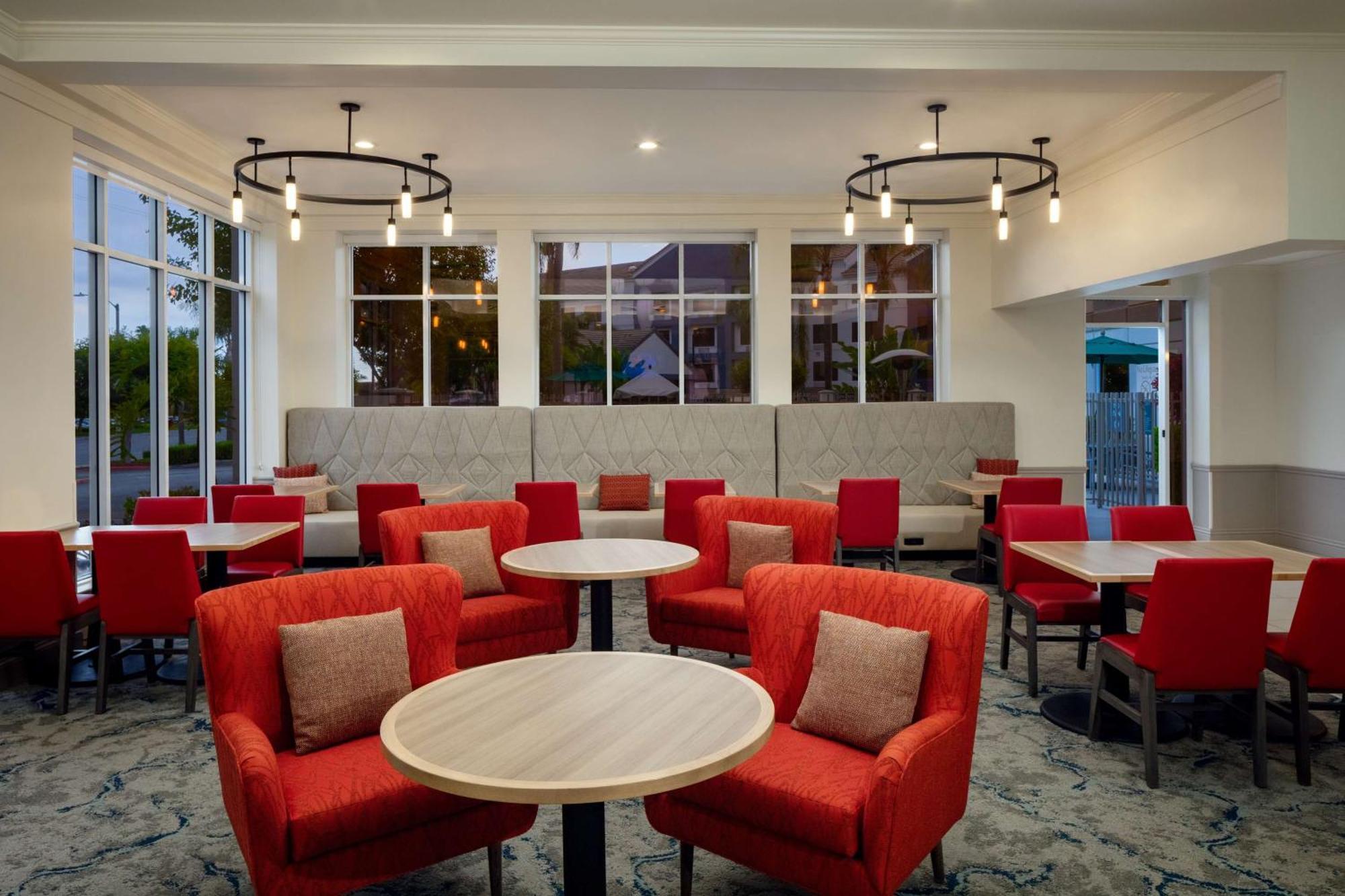 Hilton Garden Inn Arcadia/Pasadena Area Exterior photo